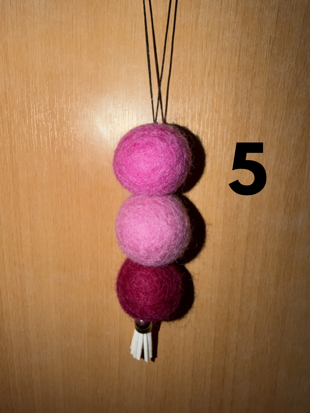 Wool Felt Ball Car diffusers with 10ml scent drops